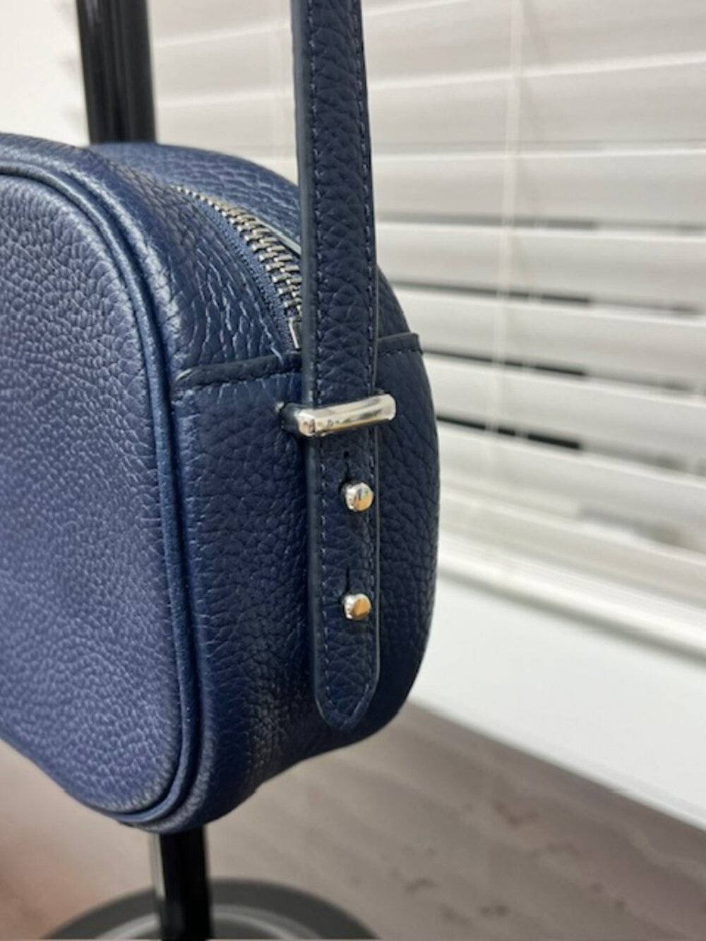 Kate Spade ♠️ Nightcap (Navy) Crossbody Camera Bag - Picture 6 of 12